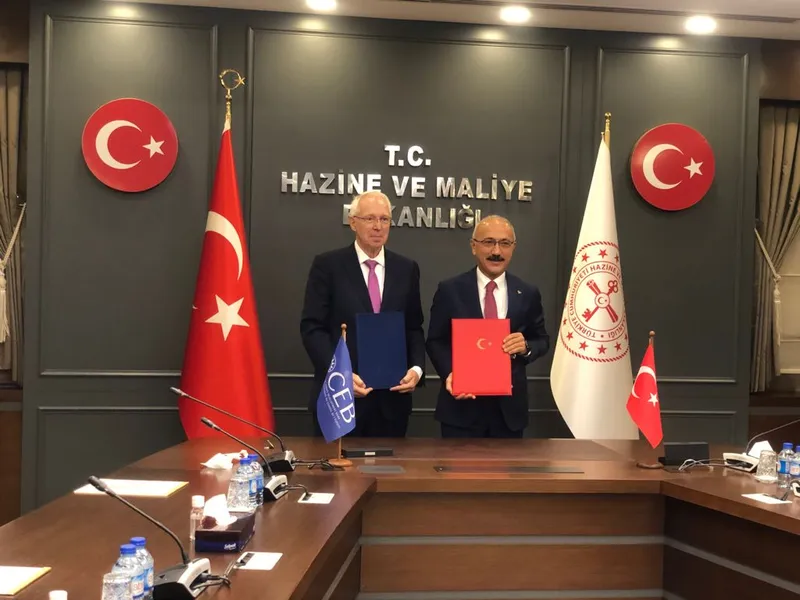 Governor Wenzel and Minister Lutfi Elvan