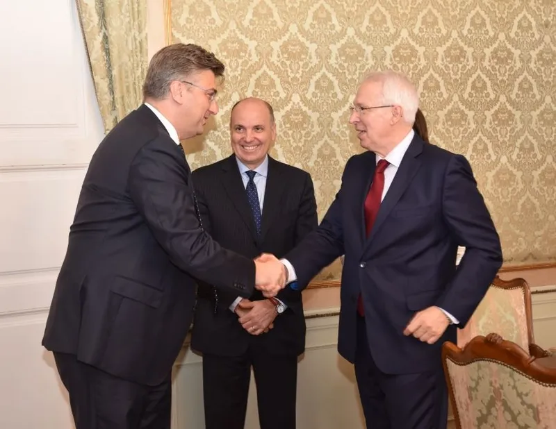 Prime Minister Plenković (left) and Governor Wenzel (right)