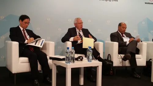 CEB Governor in Warsaw  for EBRD Annual Meeting and bilateral talks