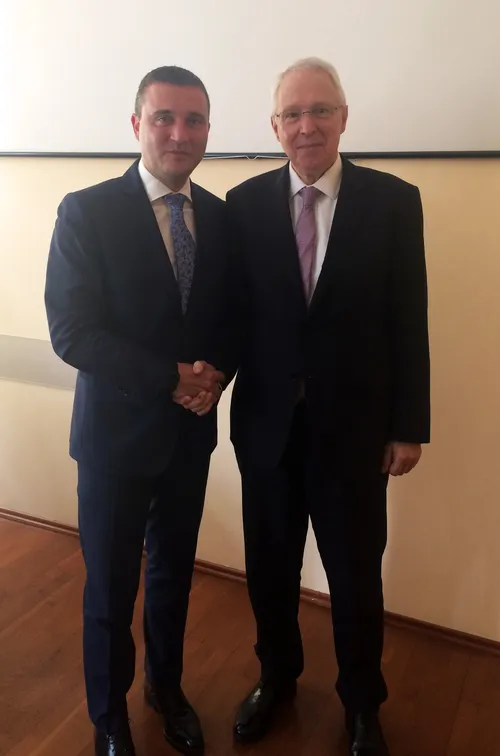 Vladislav Goranov and Rolf Wenzel