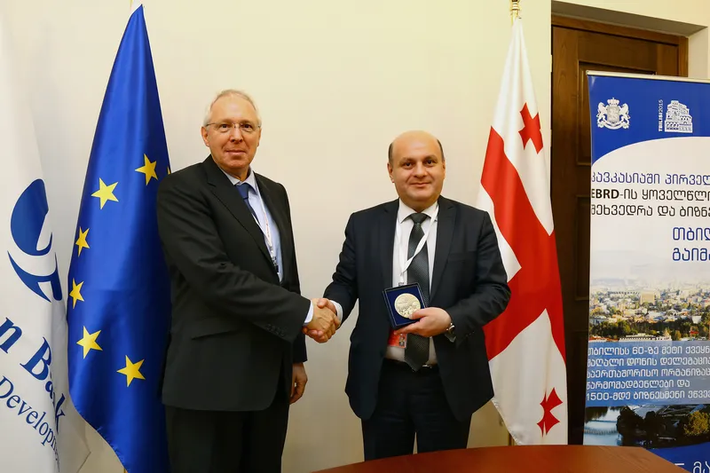 Governor Wenzel with the Minister of Finance of Georgia.jpg
