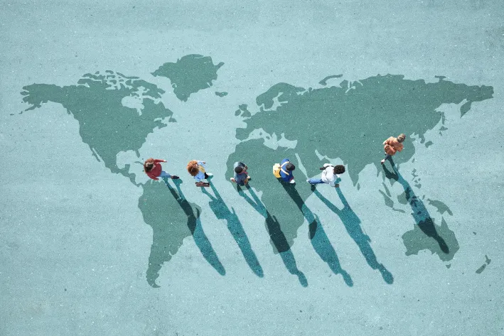 People walking MDB ©Getty Images Klaus Vedfel