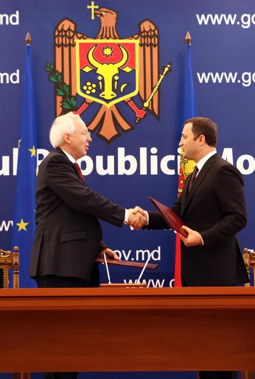 MOLDOVA - CEB donation to blood-transfusion infrastructure