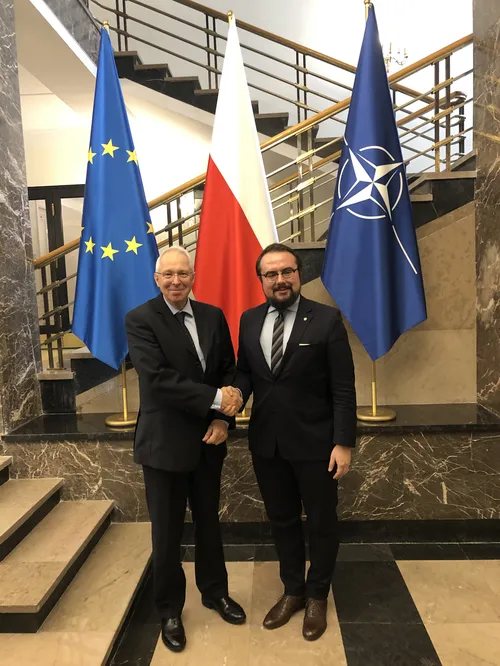 Rolf Wenzel and Paweł Jabłoński