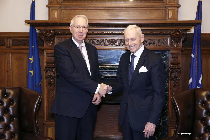 Governor Wenzel et William Lacy Swing