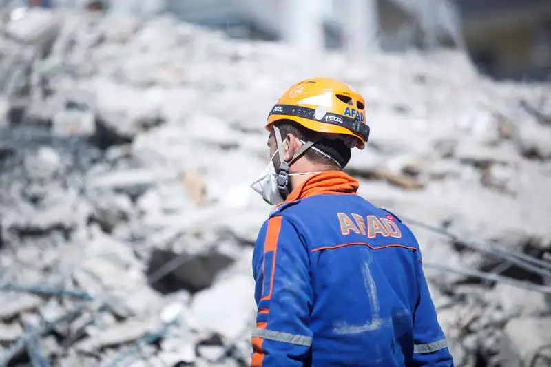 Managing disaster risk: Investing in resilience