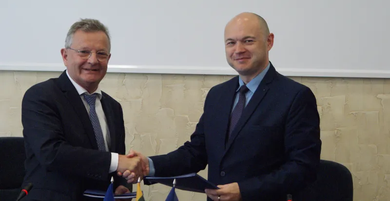 Stephan Sellen (à gauche) et Eugenijus Sabutis